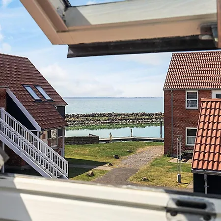 4 Person In Διαμέρισμα *